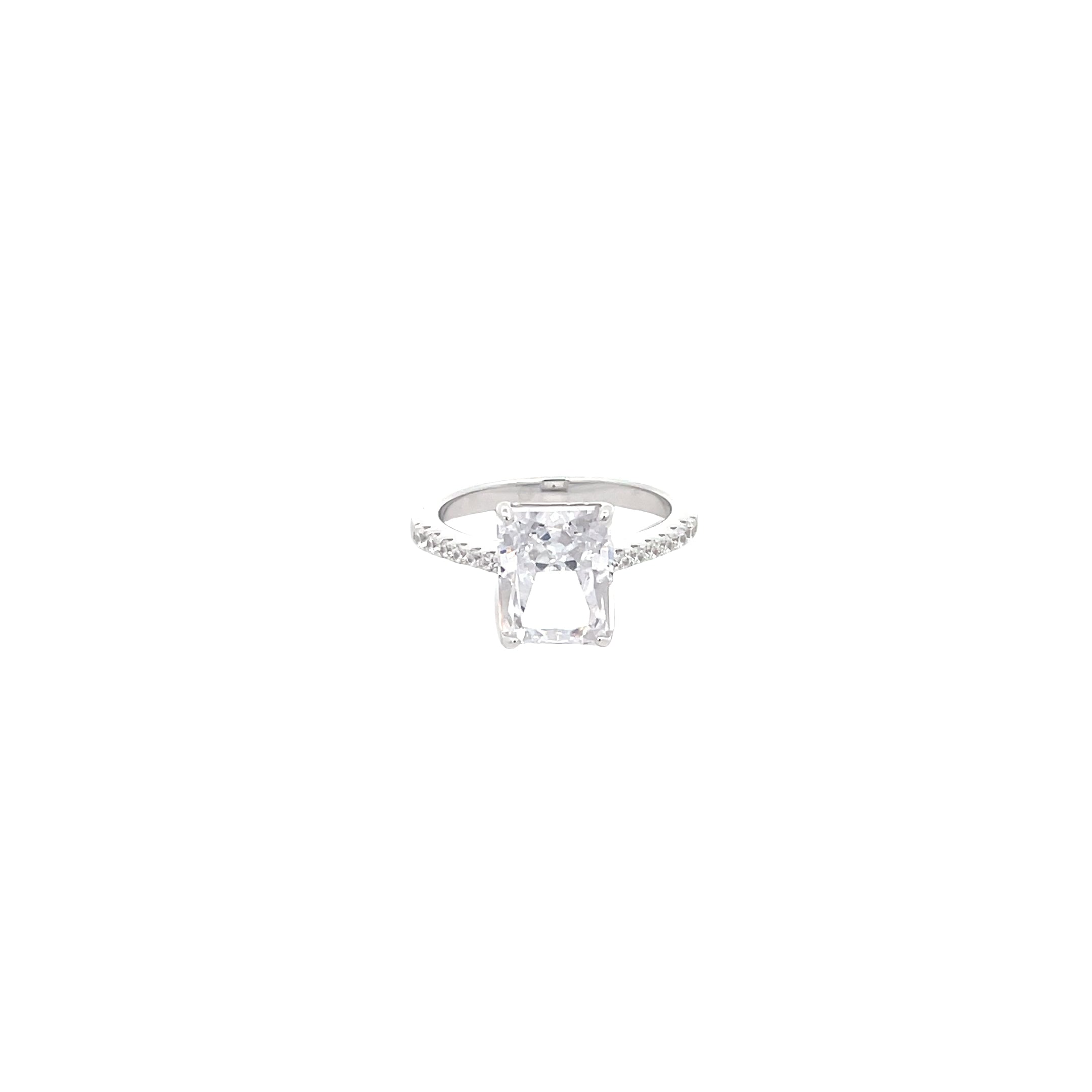 ENGAGEMENT RING ZIRCONIA