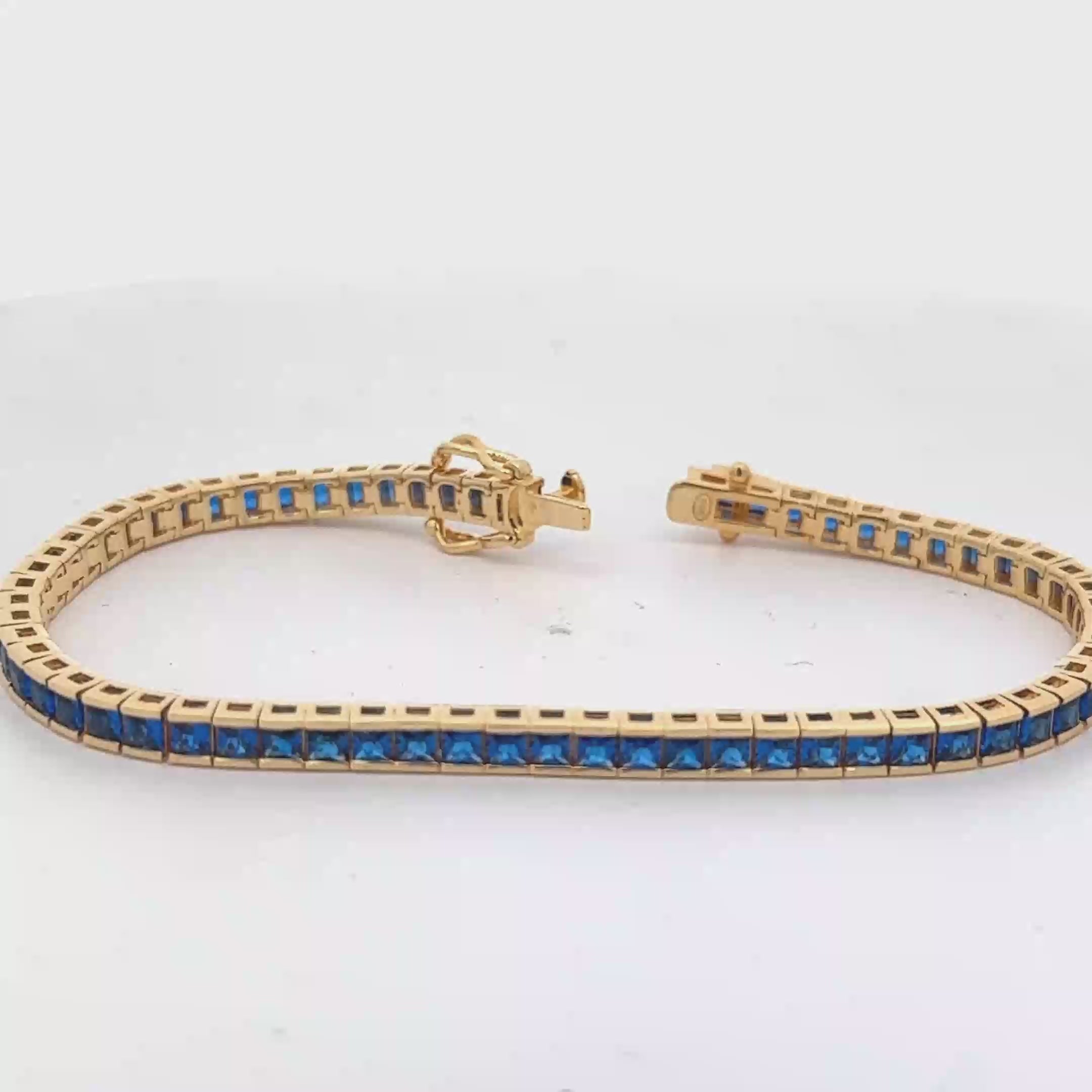 YELLOW AND BLUE TENNIS