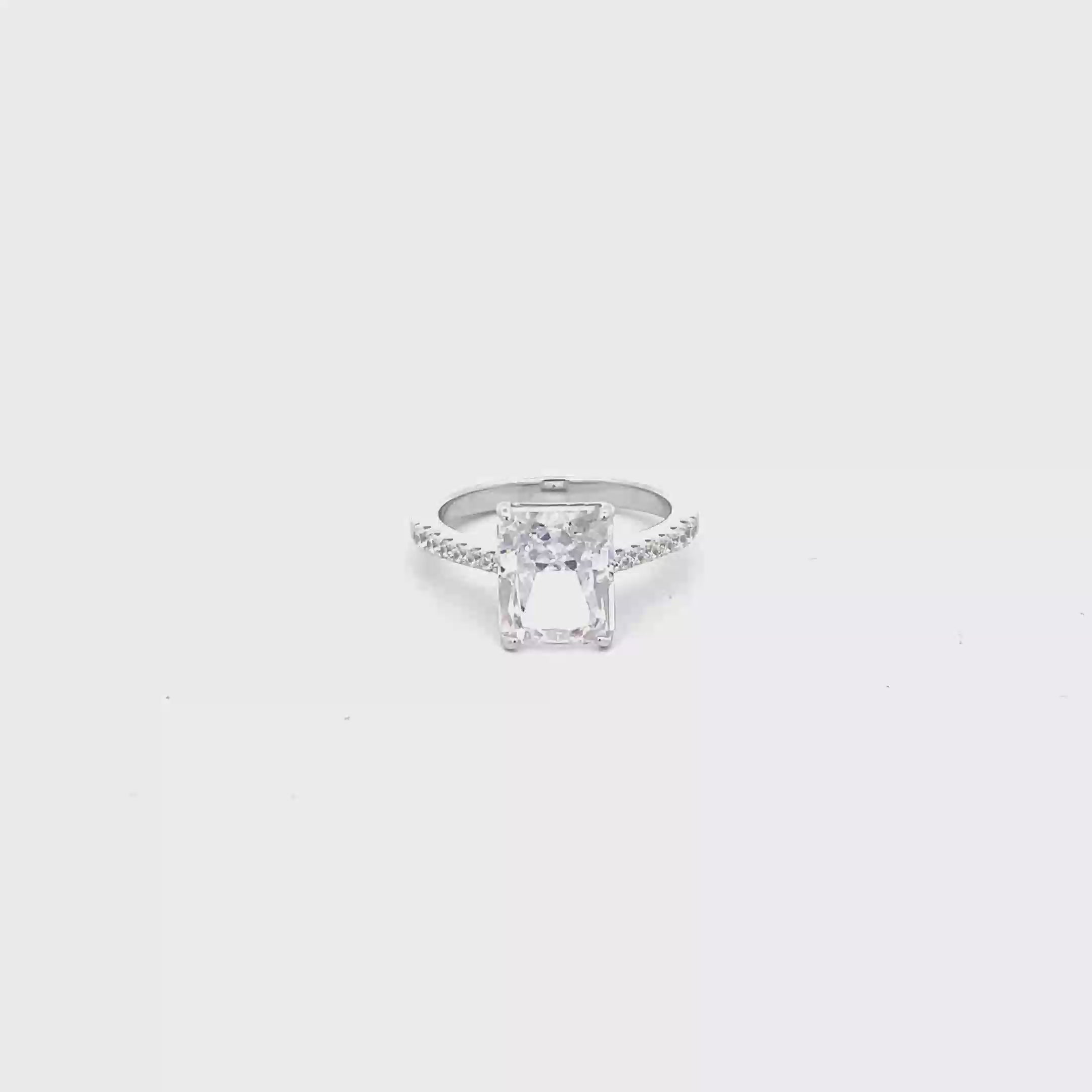 ENGAGEMENT RING ZIRCONIA